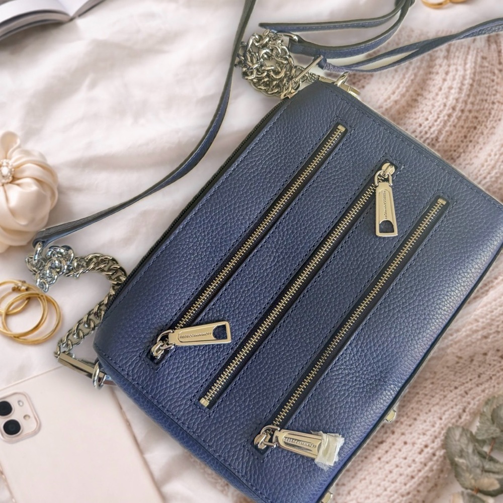 Rebecca Minkoff Crossbody Blue Leather Silver Y2K Girl Model Off Duty Clean Girl